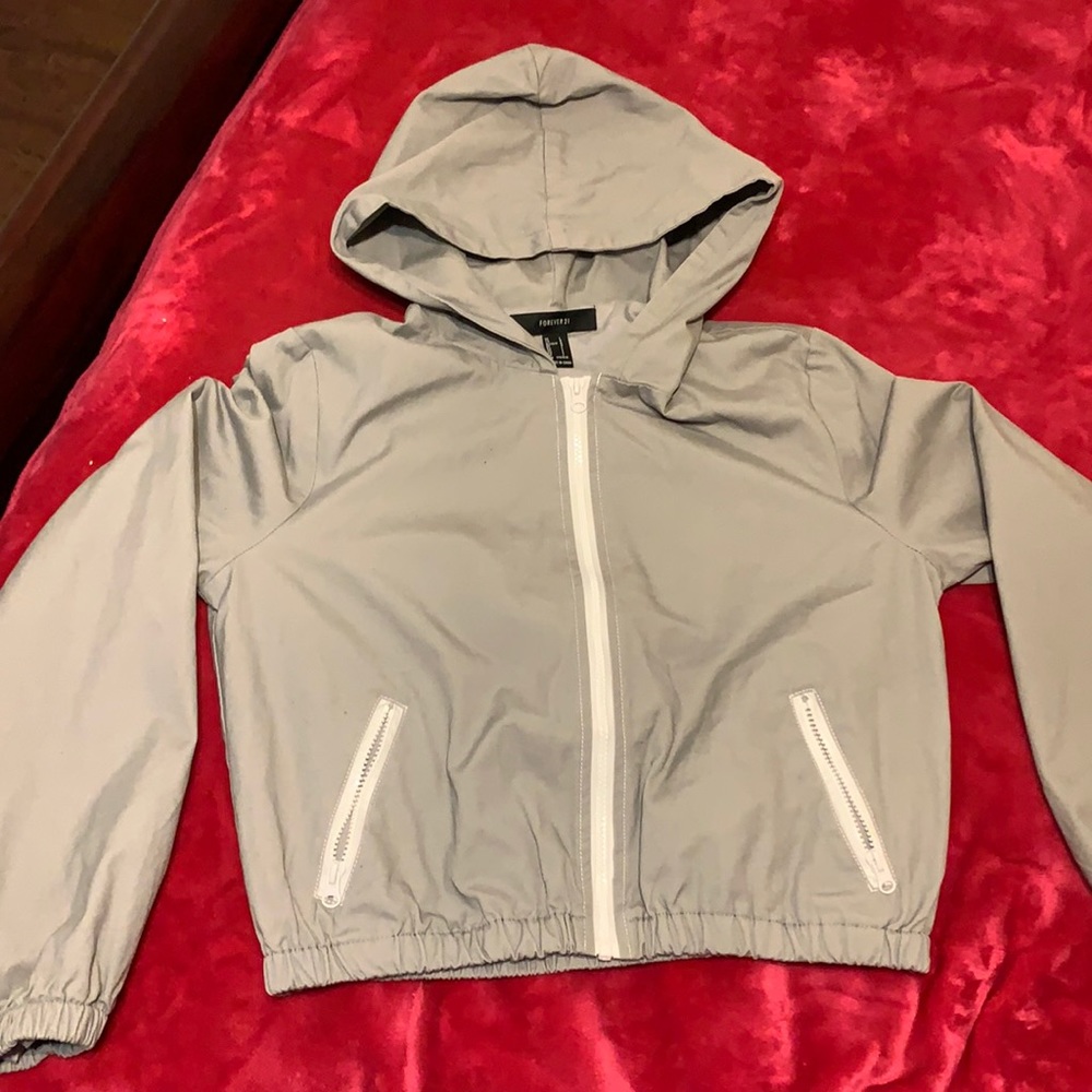 Crop zipper jacket